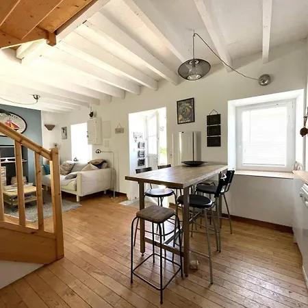 Villa Maison De Charme Avec Terrasse A - Ref 550 Perros-Guirec